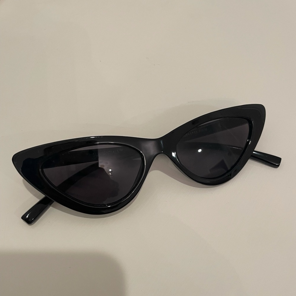 Black Cat Eye Sunglasses